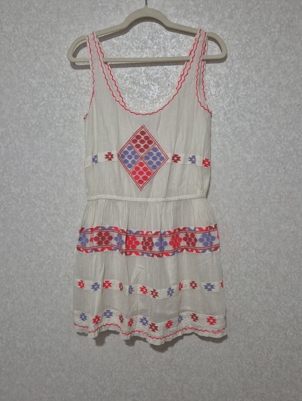 NWT GAT RIMON Women’s Cream Mini Dress with Pink & Purple Embroidery-SIZE:S
